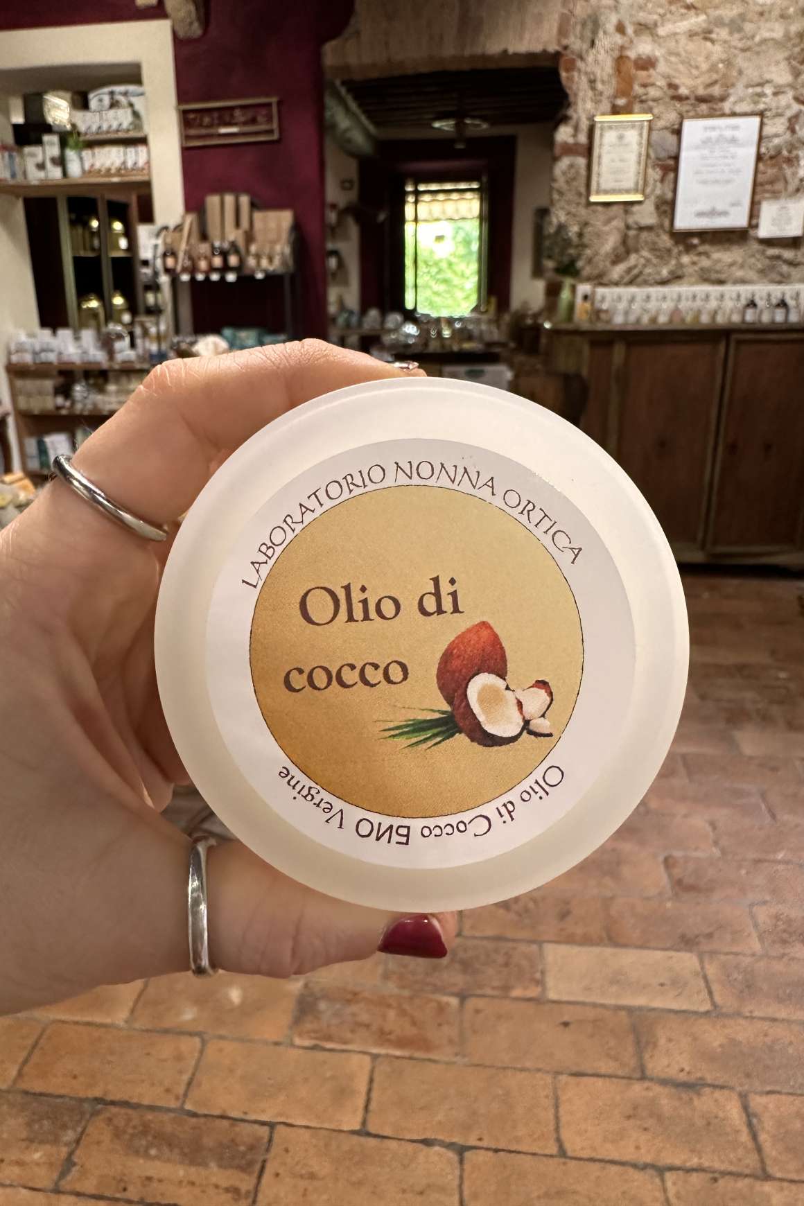 Olio di cocco 80gr Nonna Ortica | Acquista Online Erba Mistica