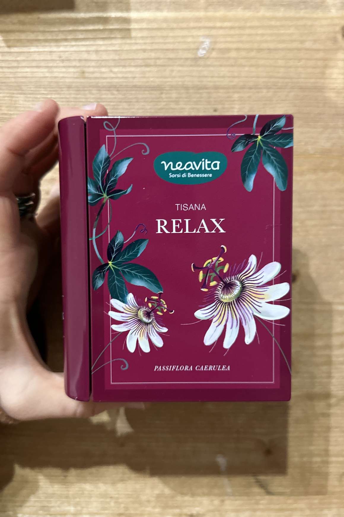 Cofanetto mini libro RELAX NEAVITA | Acquista Online Erba Mistica