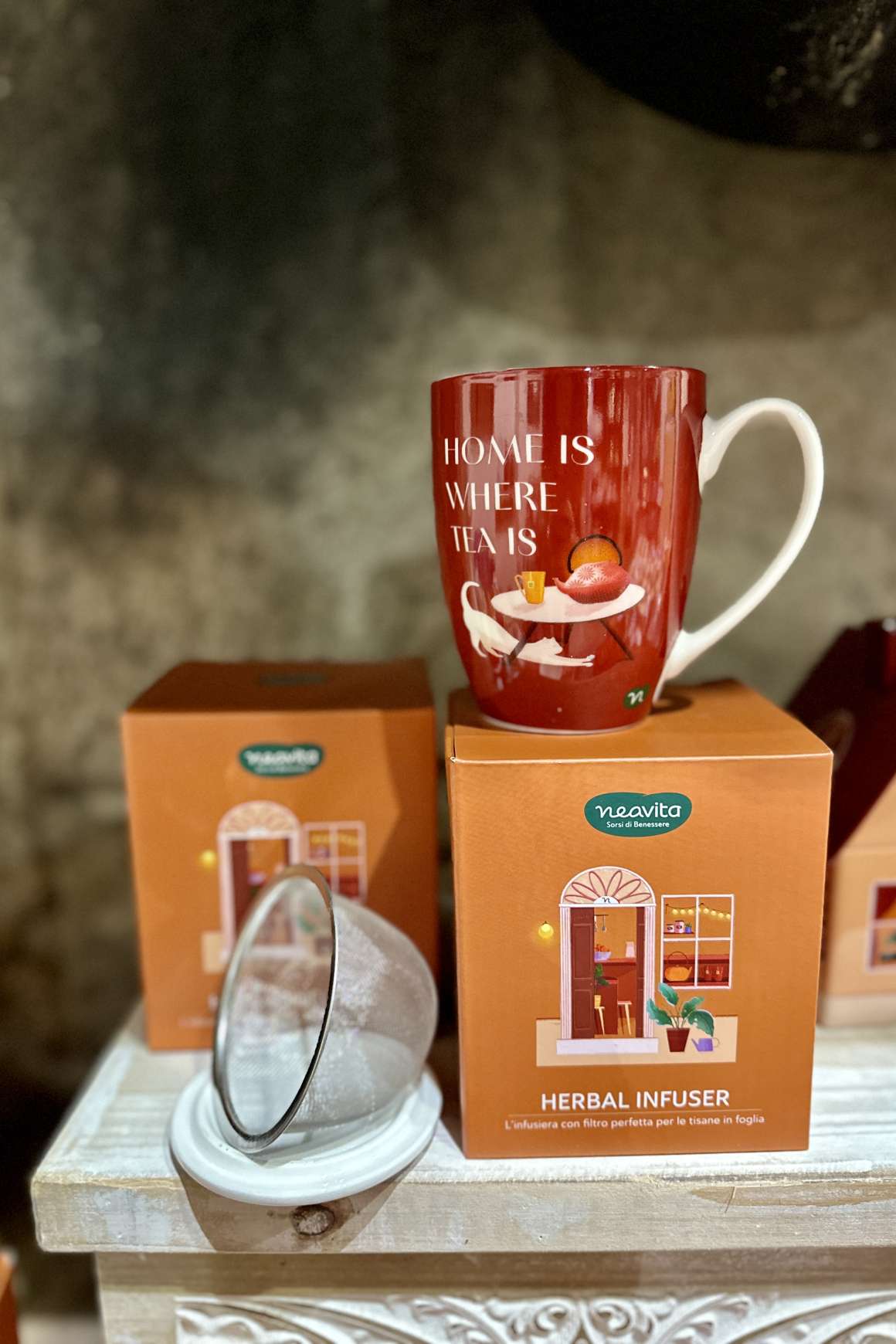 Infusiera " HOME IS WHERE TEA IS" NEAVITA | Acquista Online Erba Mistica