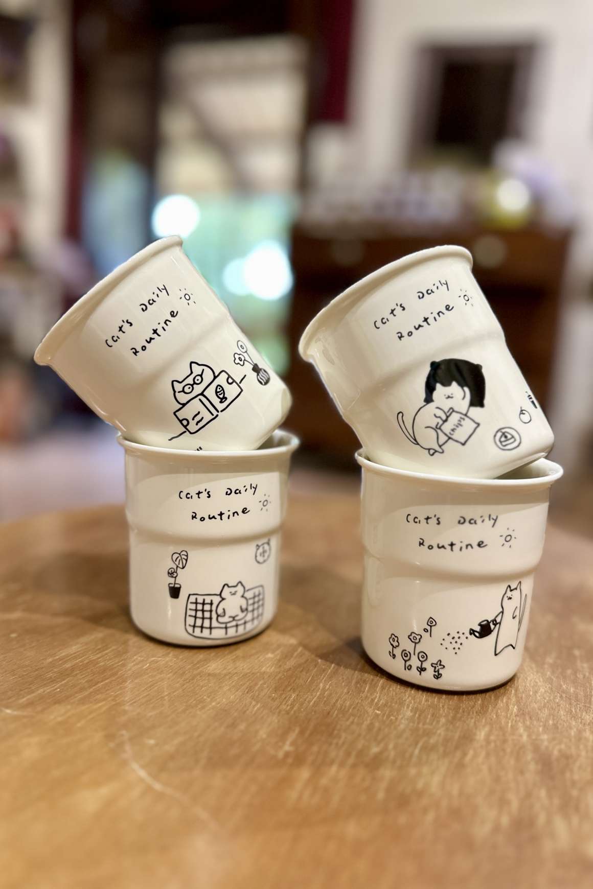 Set 4 mug "cat's daily routine" HIMALAYA | Acquista Online Erba Mistica