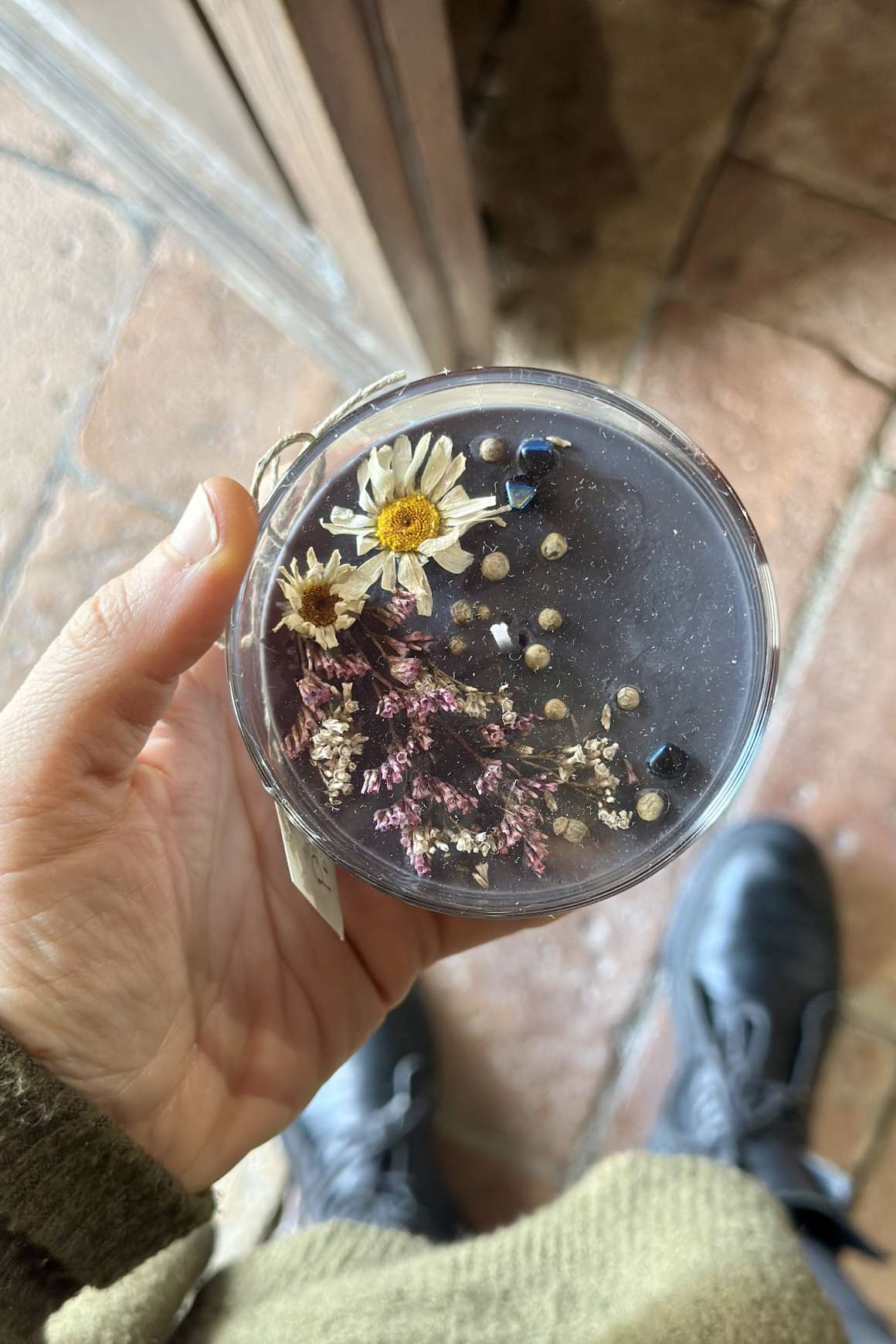 Candela bicc basso NERA ERBA MISTICA | Acquista Online Erba Mistica